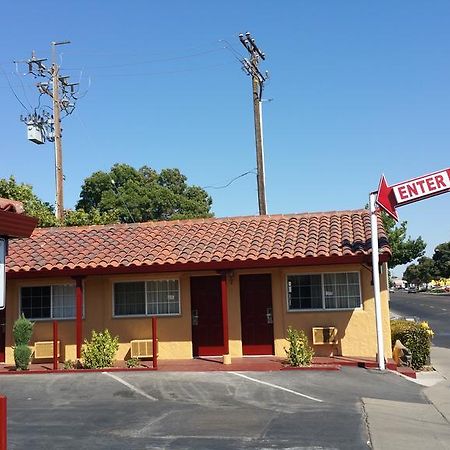 Slumber Motel Merced Exteriör bild