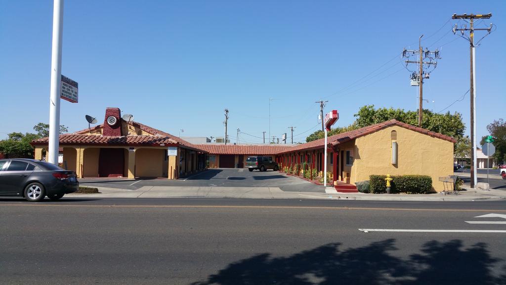 Slumber Motel Merced Exteriör bild